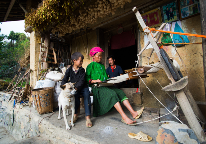 Ha Giang 2 days 1 nights - Trekking to explore Tay village