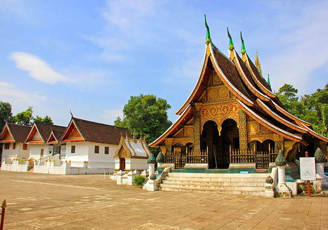 4 DAYS EXPLORE FAMOUS PLACE IN LUANG PRABANG 