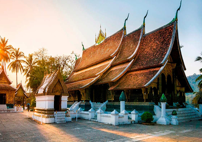 5 DAYS PACKAGE TOURS DISCOVER HIGHTLIGHT OF LAOS