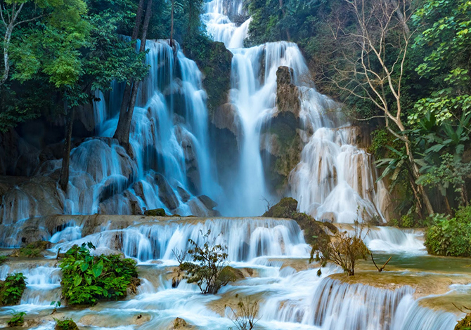 4 DAYS EXPLORE FAMOUS PLACE IN LUANG PRABANG 